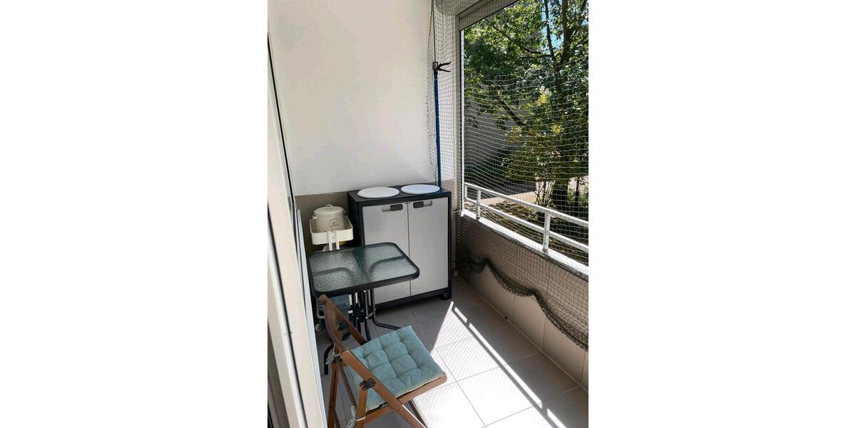 Etagenwohnung Neuss Erfttal - 4 Zimmer, 92 m&sup2;, 1.590&euro; | Angebot:27546712