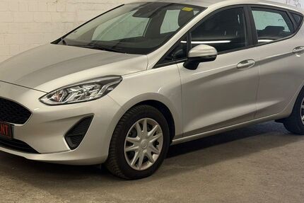 Ford Fiesta 79.800 km 9.800 &euro; Düsseldorf 40468