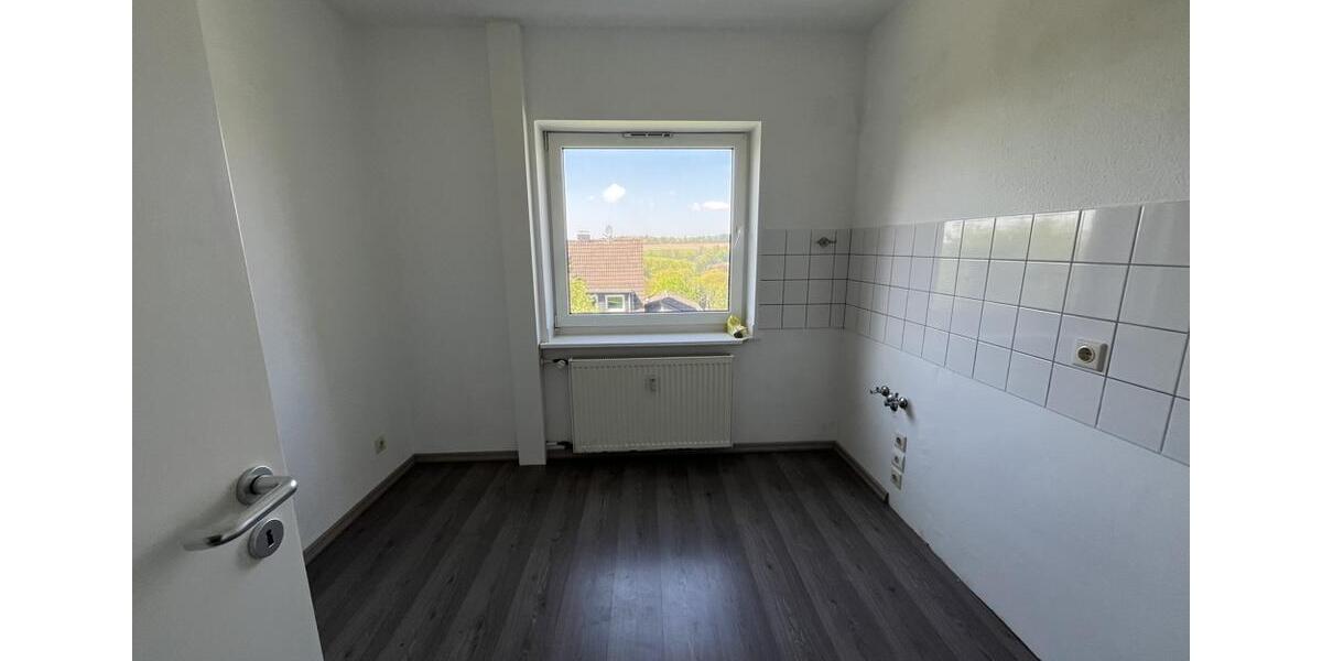 Erdgeschoßwohnung Remscheid Lüttringhausen - 3 Zimmer, 65 m&sup2;, 480&euro; | Angebot:26462521