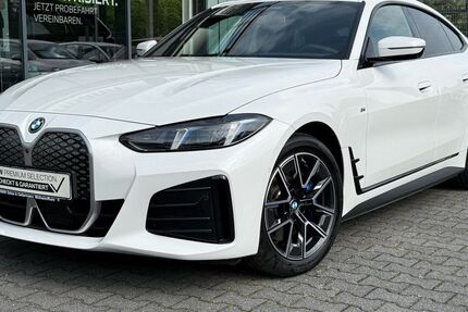 BMW i4 20.791 km 51.930 &euro; Mülheim 45472