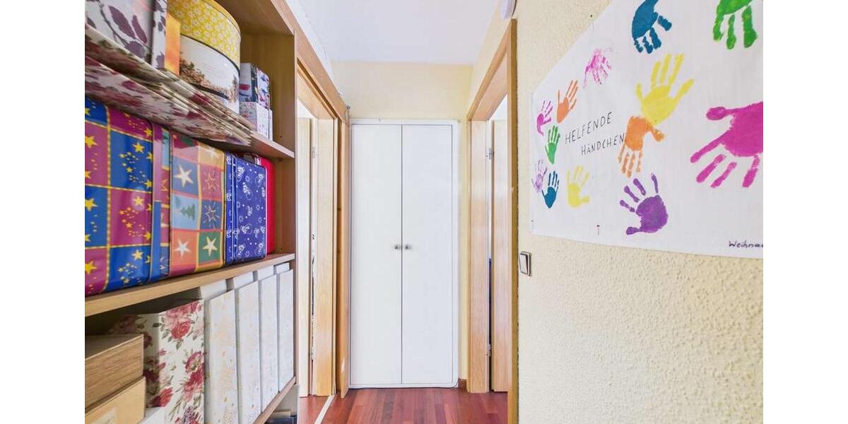 Reihenhaus Krefeld Hüls - 4 Zimmer, 100 m&sup2;, 360.000&euro; | Angebot:27154189