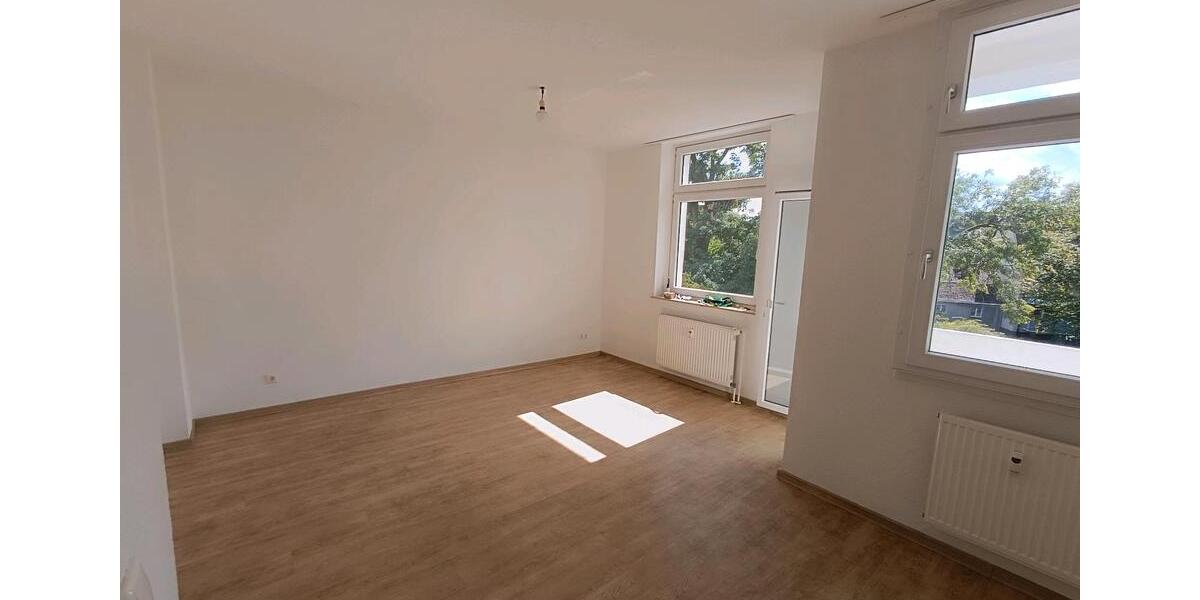 Etagenwohnung Essen Stadtbezirk III - 2 Zimmer, 61 m&sup2;, 843&euro; | Angebot:27536404