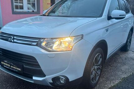 Mitsubishi Outlander 75.500 km 13.990 &euro; Wuppertal 42329