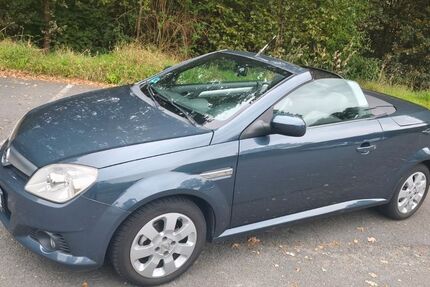 Opel Tigra 187.000 km 2.650 &euro; Bottrop 46244