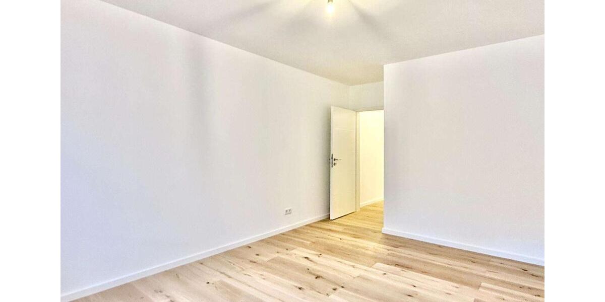 Erdgeschoßwohnung Düsseldorf Stadtbezirk 9 - 4 Zimmer, 168 m&sup2;, 2.500&euro; | Angebot:25812496