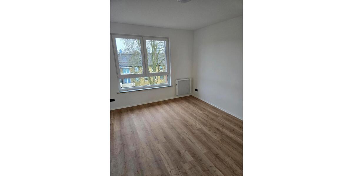 Etagenwohnung Heiligenhaus - 2 Zimmer, 50 m&sup2;, 750&euro; | Angebot:25044432
