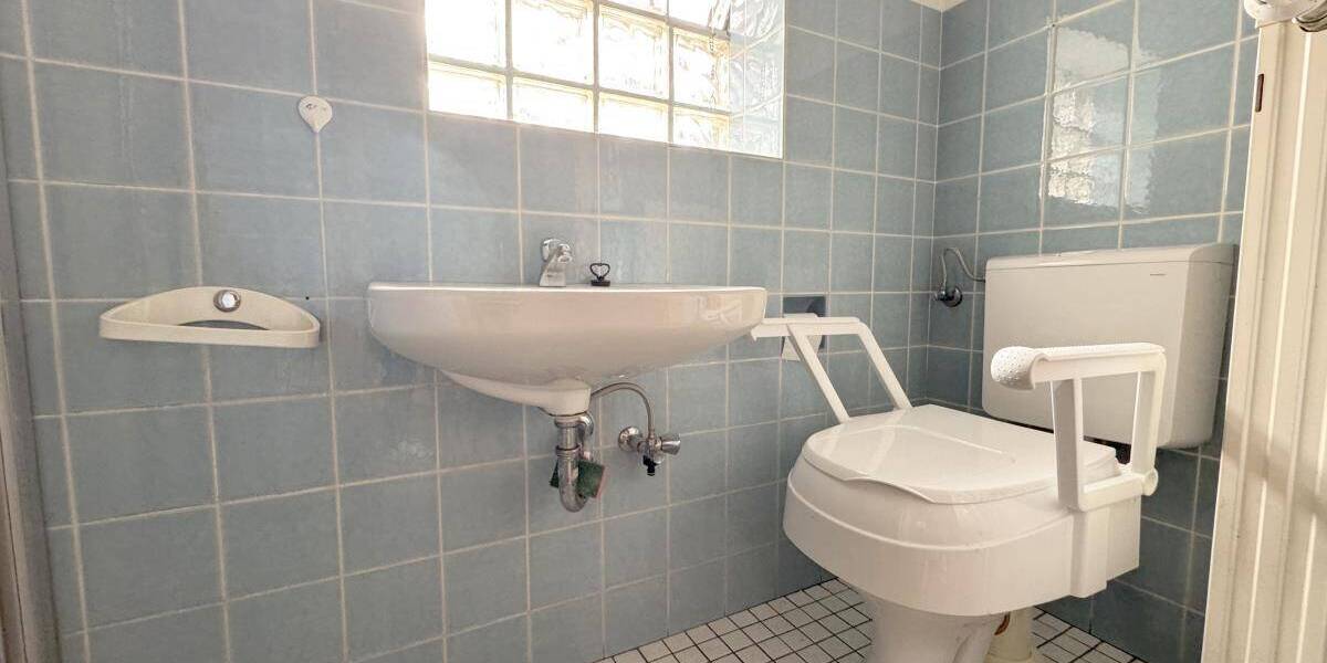 Einfamilienhaus Oberhausen Sterkrade-Mitte - 8 Zimmer, 145 m&sup2;, 275.000&euro; | Angebot:26572490