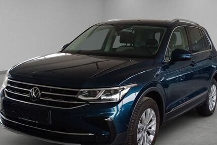 VW Tiguan 72.824 km 25.999 &euro; Wuppertal 42117