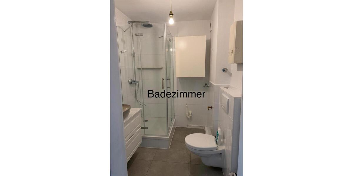Etagenwohnung Duisburg Duisburg-Mitte - 3 Zimmer, 83 m&sup2;, 980&euro; | Angebot:27547765