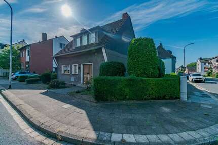 Haus Moers Hochstraß - 5 Zimmer, 99 m&sup2;, 329.000&euro; | Angebot:27508904