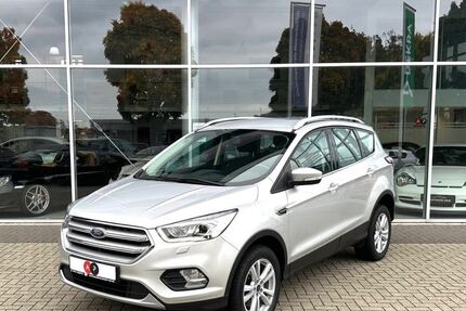 Ford Kuga 103.481 km 16.390 &euro; Haan 42781