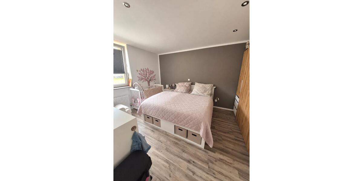 Hochparterre Krefeld Fischeln - 3 Zimmer, 68 m&sup2;, 183.000&euro; | Angebot:27453005