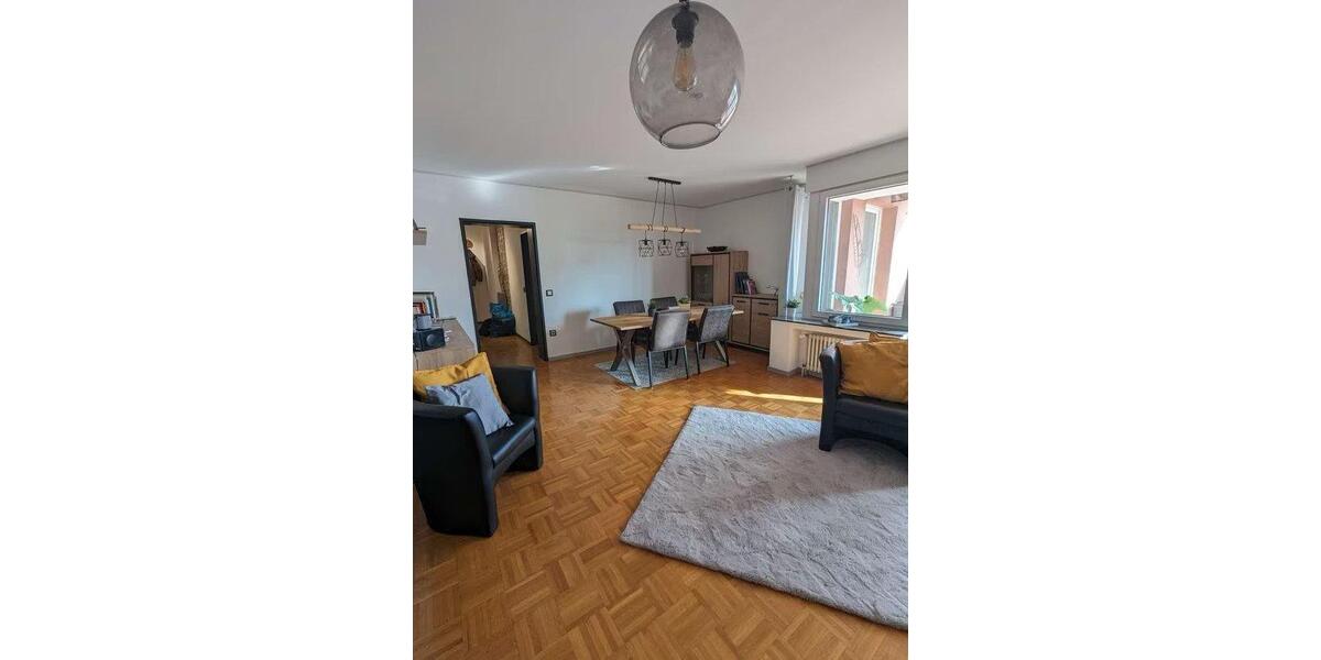Etagenwohnung Kaarst - 3 Zimmer, 87 m&sup2;, 1.100&euro; | Angebot:26329332