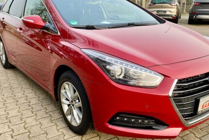 Hyundai i40 145.210 km 7.999 &euro; Moers 47445