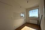 WUNDERSCHÖN MIT SONNIGEM BALKON - Etagenwohnung Krefeld Fischeln | Angebot:26378416