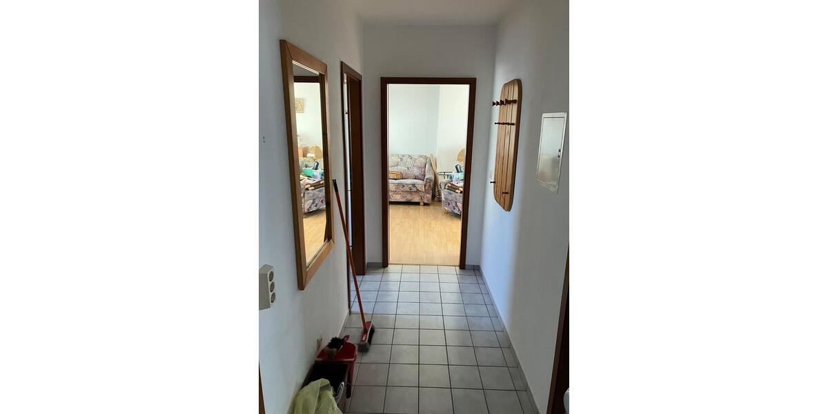 Etagenwohnung Remscheid - 3 Zimmer, 59 m&sup2;, 370&euro; | Angebot:25892893