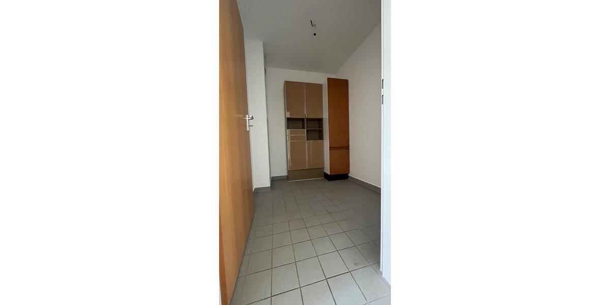 Etagenwohnung Mülheim an der Ruhr Menden-Holthausen - 1 Zimmer, 57 m&sup2;, 885&euro; | Angebot:27547881