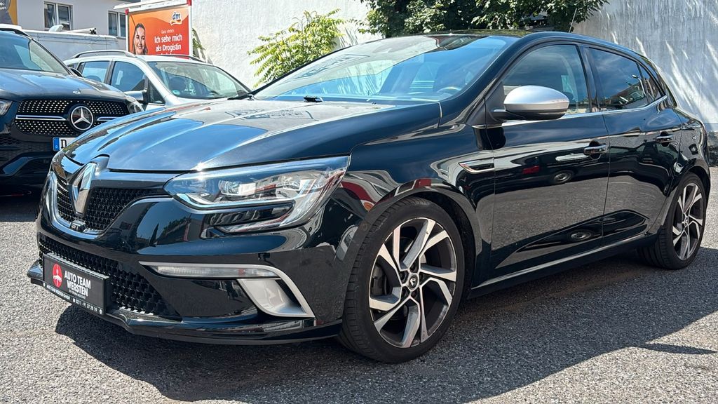 Renault Megane 131.769 km 11.390 &euro; Düsseldorf 40591