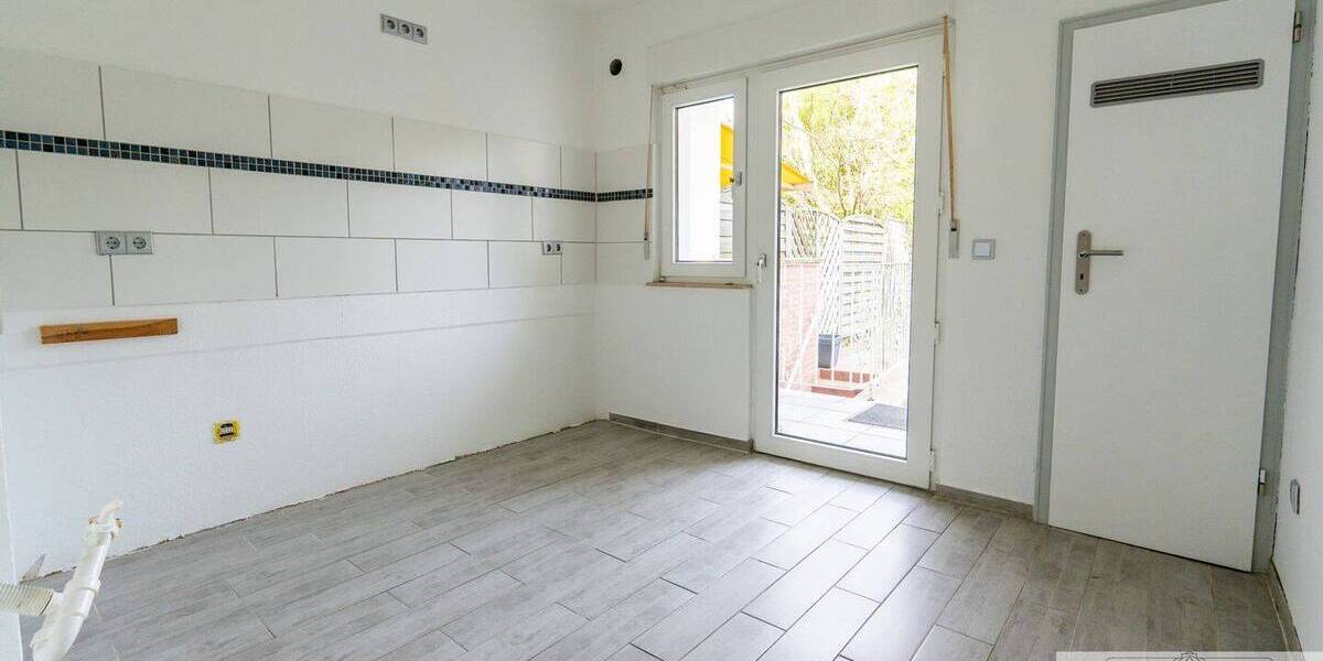 Mehrfamilienhaus, Wohnhaus Neuss Furth-Süd - 1 Zimmer, 220 m&sup2;, 849.000&euro; | Angebot:26029914