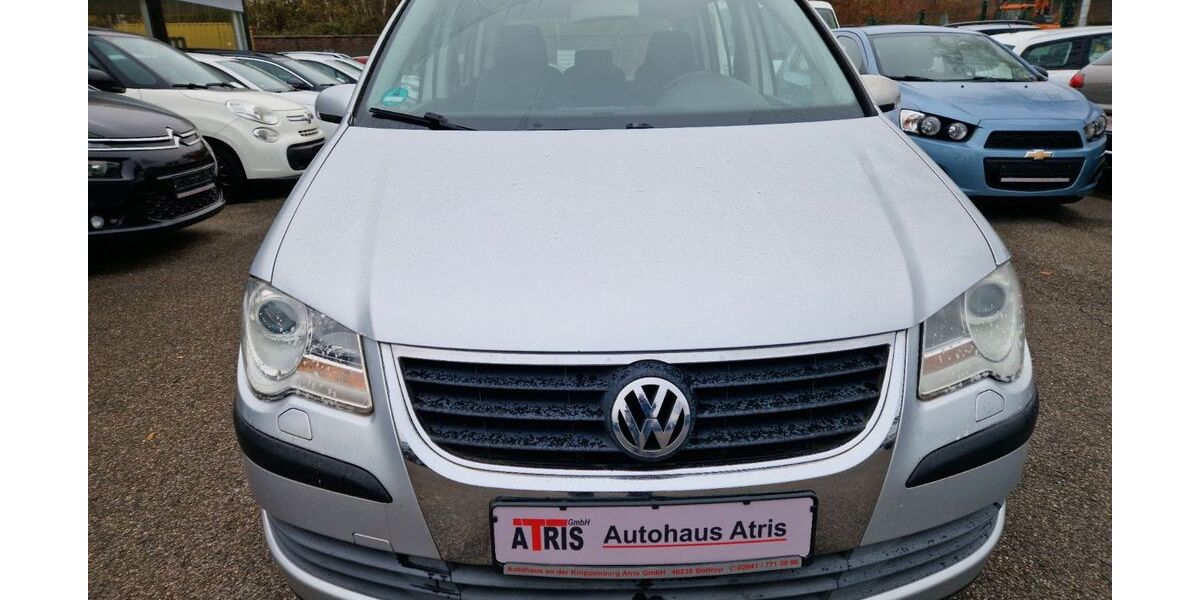 VW Touran 196.000 km 2.650 &euro; Bottrop 46238