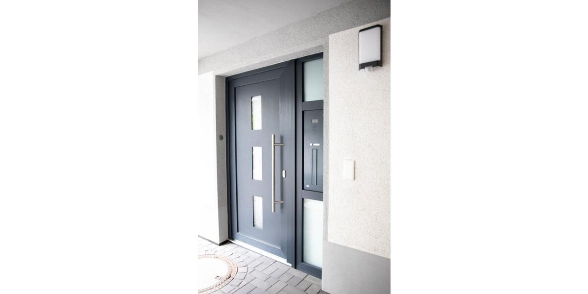 Einfamilienhaus Hilden - 8 Zimmer, 240 m&sup2;, 970.000&euro; | Angebot:25871721