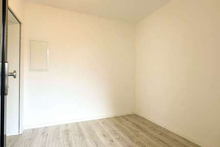 Wohnung Erkrath - 2 Zimmer, 77 m&sup2;, 197.000&euro; | Angebot:27528940