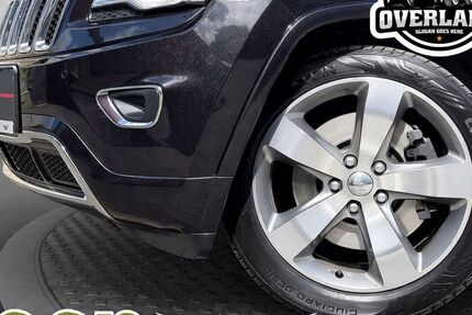Jeep Grand Cherokee 165.178 km 13.490 &euro; Düsseldorf 40625