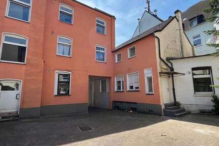 Haus Gelsenkirchen Rotthausen - 15 Zimmer, 788 m&sup2;, 600.000&euro; | Angebot:27165791
