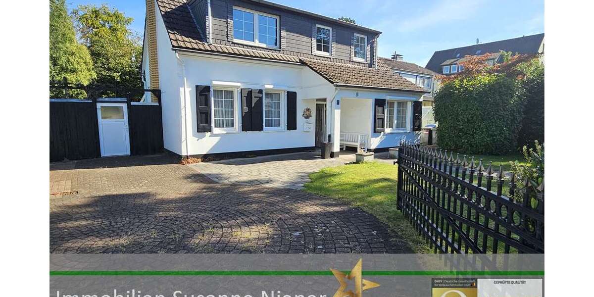 Einfamilienhaus Solingen Aufderhöhe - 5 Zimmer, 202 m&sup2;, 598.000&euro; | Angebot:24695334