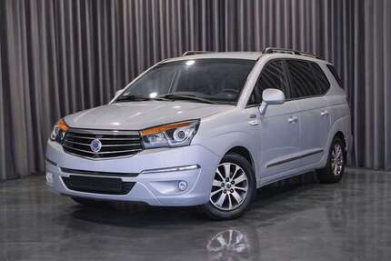 SsangYong Rodius 211.000 km 13.500 &euro; Mülheim an der Ruhr 45473