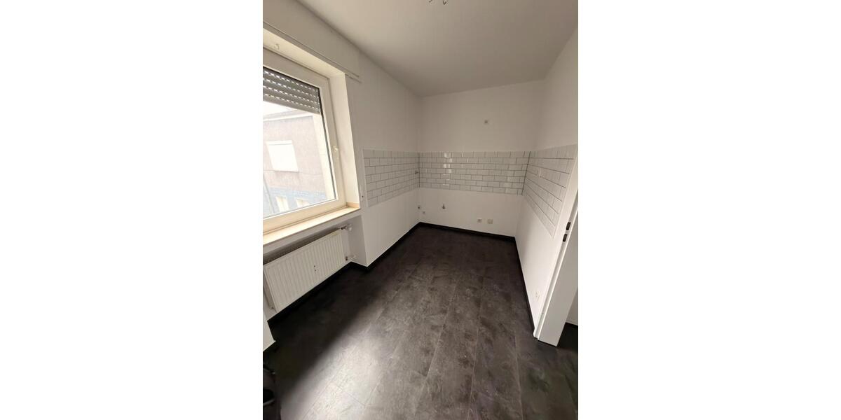 Etagenwohnung Duisburg Laar - 3 Zimmer, 85 m&sup2;, 550&euro; | Angebot:25876258