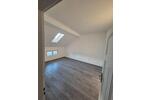 Dachgeschoßwohnung Duisburg Mittelmeiderich - 3 Zimmer, 93 m&sup2;, 750&euro; | Angebot:26414549