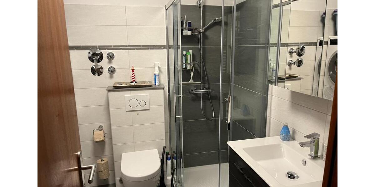 Etagenwohnung Velbert Pöthen - 3.5 Zimmer, 107 m&sup2;, 199.000&euro; | Angebot:25594041