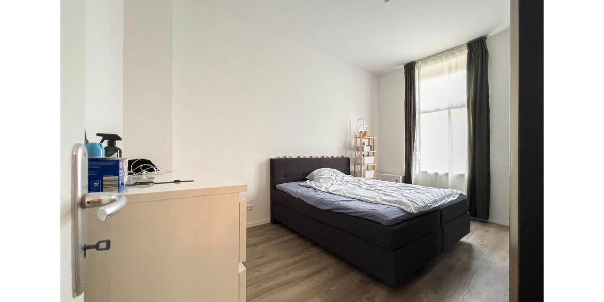 Etagenwohnung Düsseldorf Flingern Süd - 3 Zimmer, 83 m&sup2;, 1.300&euro; | Angebot:25813925