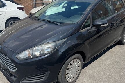 Ford Fiesta 229.000 km 2.700 &euro; Neuss 41462