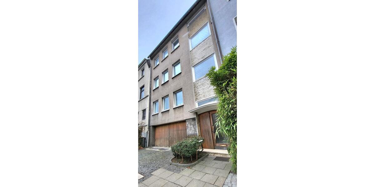Etagenwohnung Essen Stadtbezirk II - 3 Zimmer, 76 m&sup2;, 650&euro; | Angebot:26381515