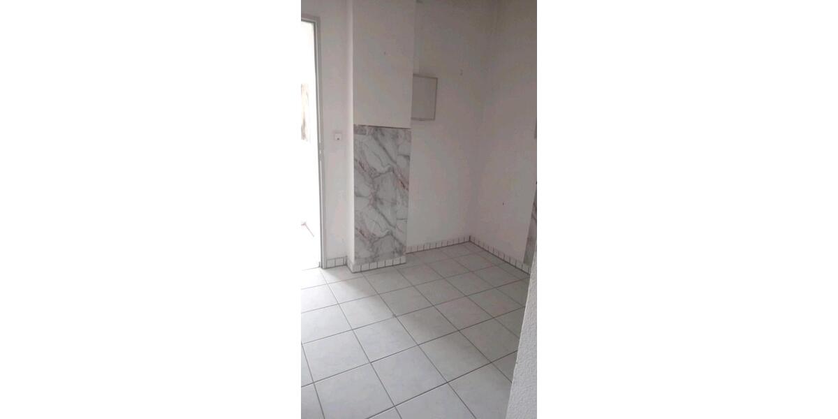 Etagenwohnung Duisburg - 2 Zimmer, 50 m&sup2;, 69.000&euro; | Angebot:25888107