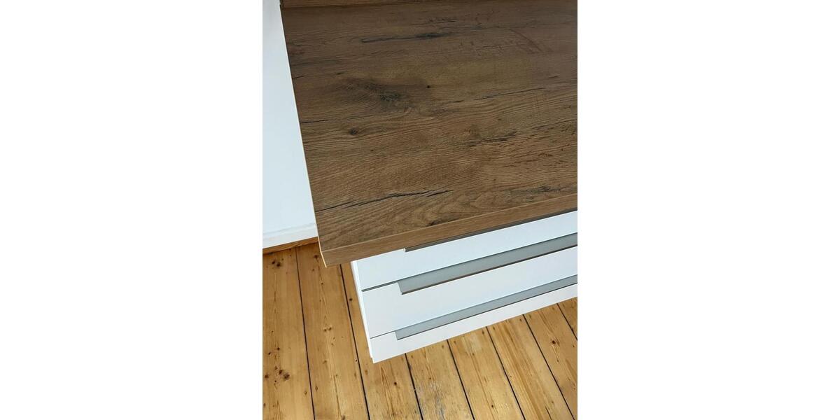 Etagenwohnung Düsseldorf Flingern Süd - 2 Zimmer, 70 m&sup2;, 1.300&euro; | Angebot:25978321