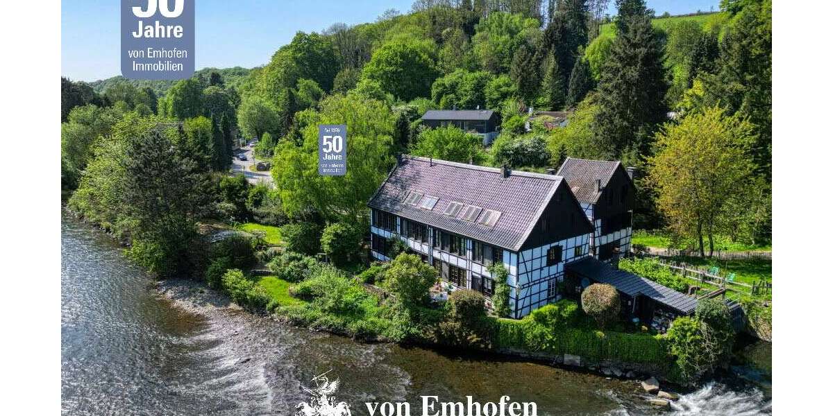 Einfamilienhaus Solingen Aufderhöhe - 14 Zimmer, 430 m&sup2;, 885.000&euro; | Angebot:26917353