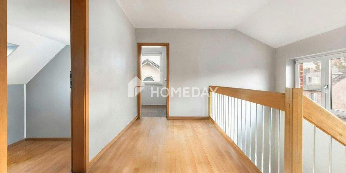 Einfamilienhaus Neuss Holzheim - 7 Zimmer, 253 m&sup2;, 899.000&euro; | Angebot:25694090