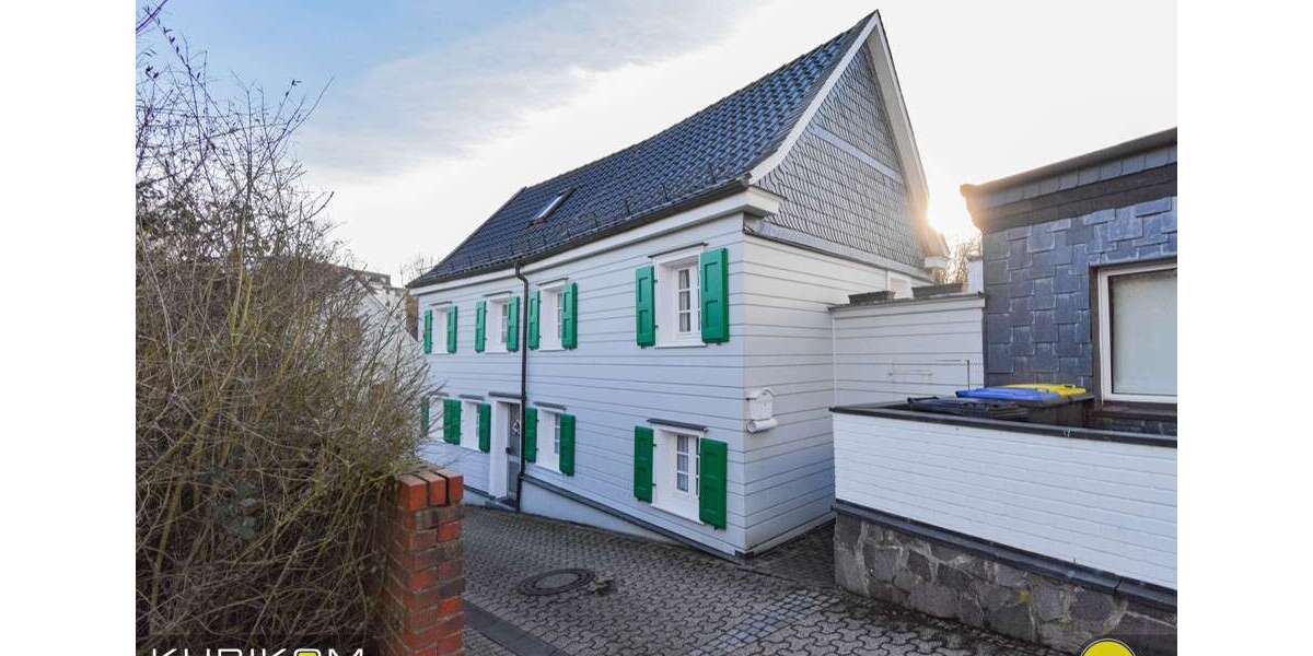 Einfamilienhaus Solingen Central - 5 Zimmer, 137 m&sup2;, 329.000&euro; | Angebot:27375676