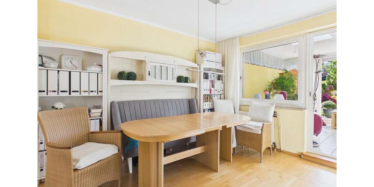 Reihenhaus Krefeld Hüls - 4 Zimmer, 100 m&sup2;, 360.000&euro; | Angebot:27154189