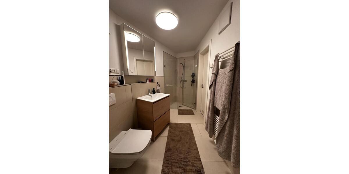 Etagenwohnung Düsseldorf Stadtbezirk 3 - 3 Zimmer, 86 m&sup2;, 1.900&euro; | Angebot:25292818