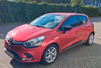 Renault Clio 101.000 km 7.800 &euro; Solingen 42699