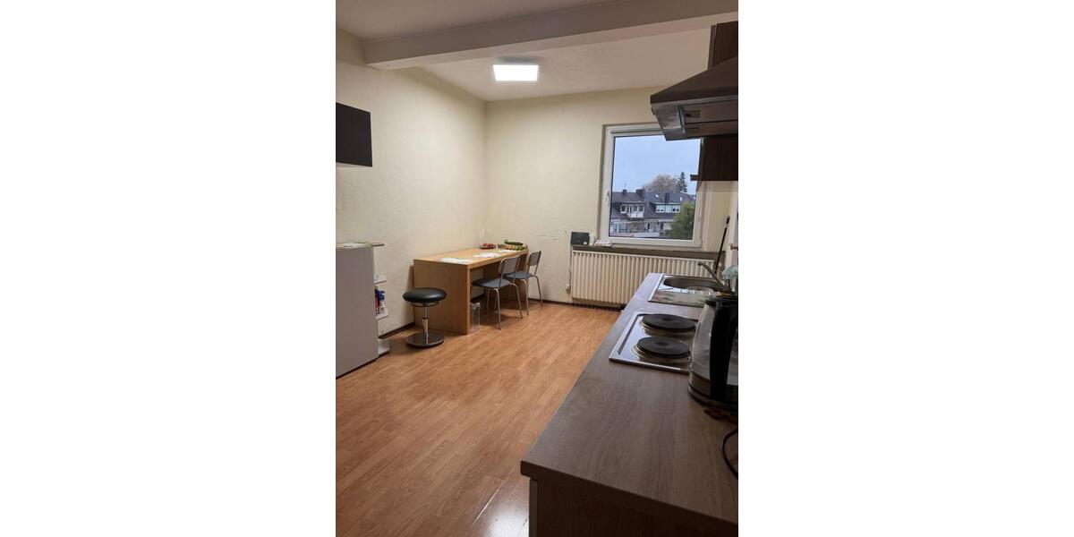 Dachgeschoßwohnung Düsseldorf Stadtbezirk 8 - 1 Zimmer, 9 m&sup2;, 525&euro; | Angebot:25840820