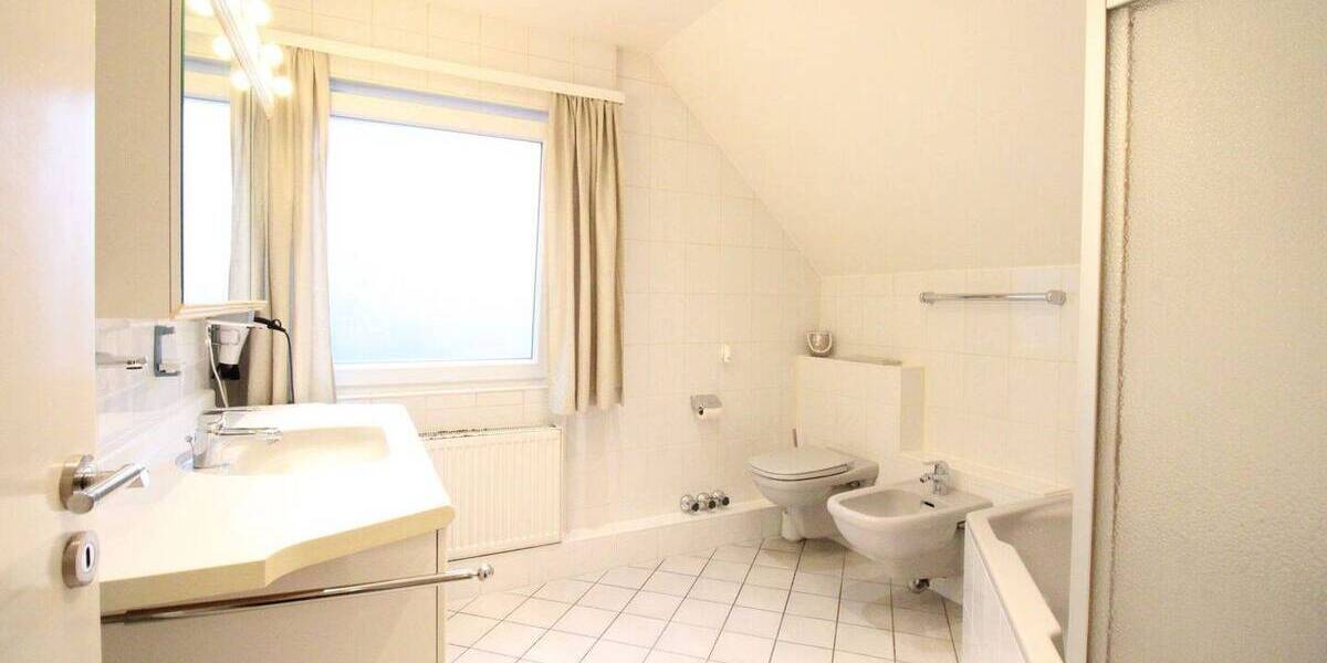 Einfamilienhaus Meerbusch Osterath - 4 Zimmer, 167 m&sup2;, 780.000&euro; | Angebot:26344647