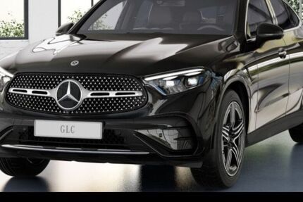 Mercedes-Benz GLC 220 9.900 km 67.990 &euro; Duisburg 47138