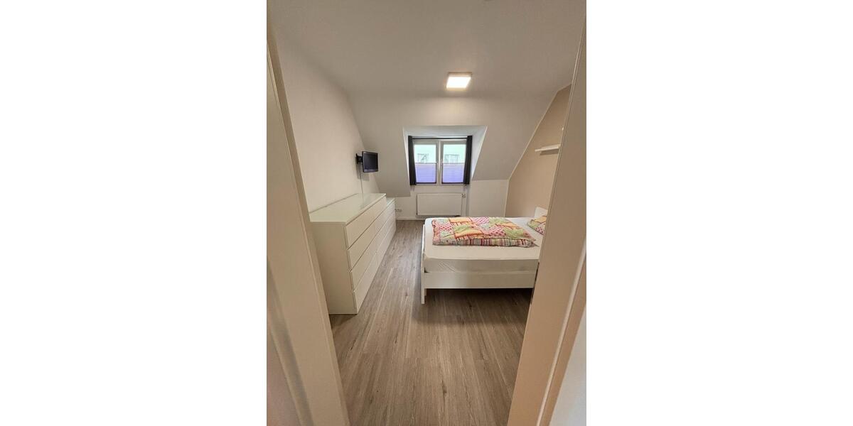 Etagenwohnung Wuppertal Lichtenplatz - 1.5 Zimmer, 43 m&sup2;, 550&euro; | Angebot:26020393