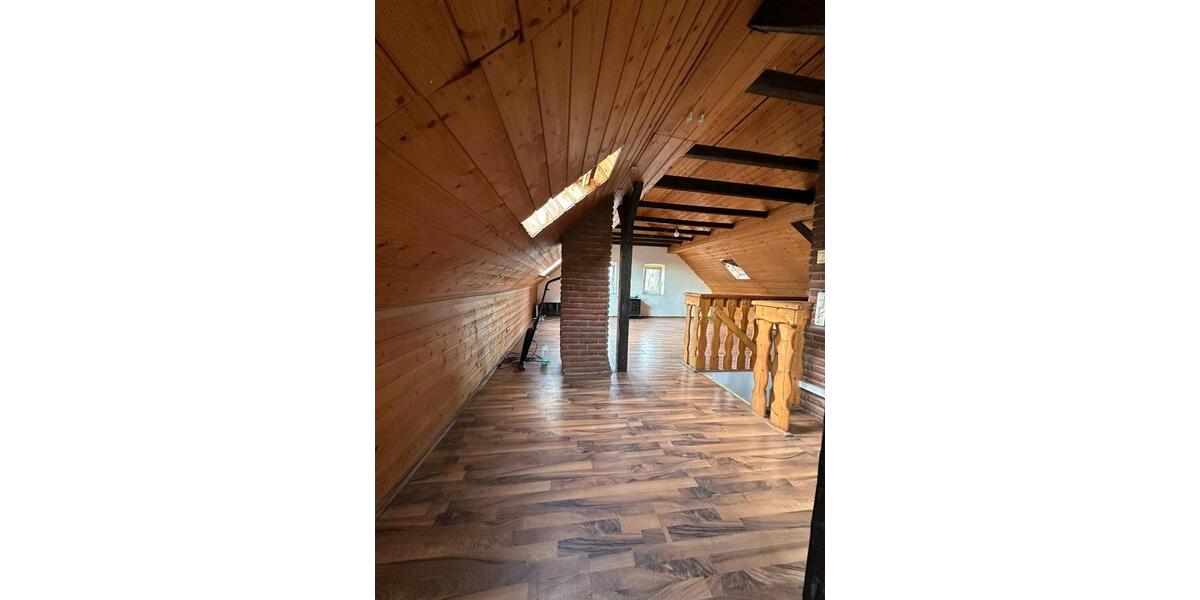 Dachgeschoßwohnung Mülheim an der Ruhr Menden-Holthausen - 1 Zimmer, 55 m&sup2;, 470&euro; | Angebot:25590288