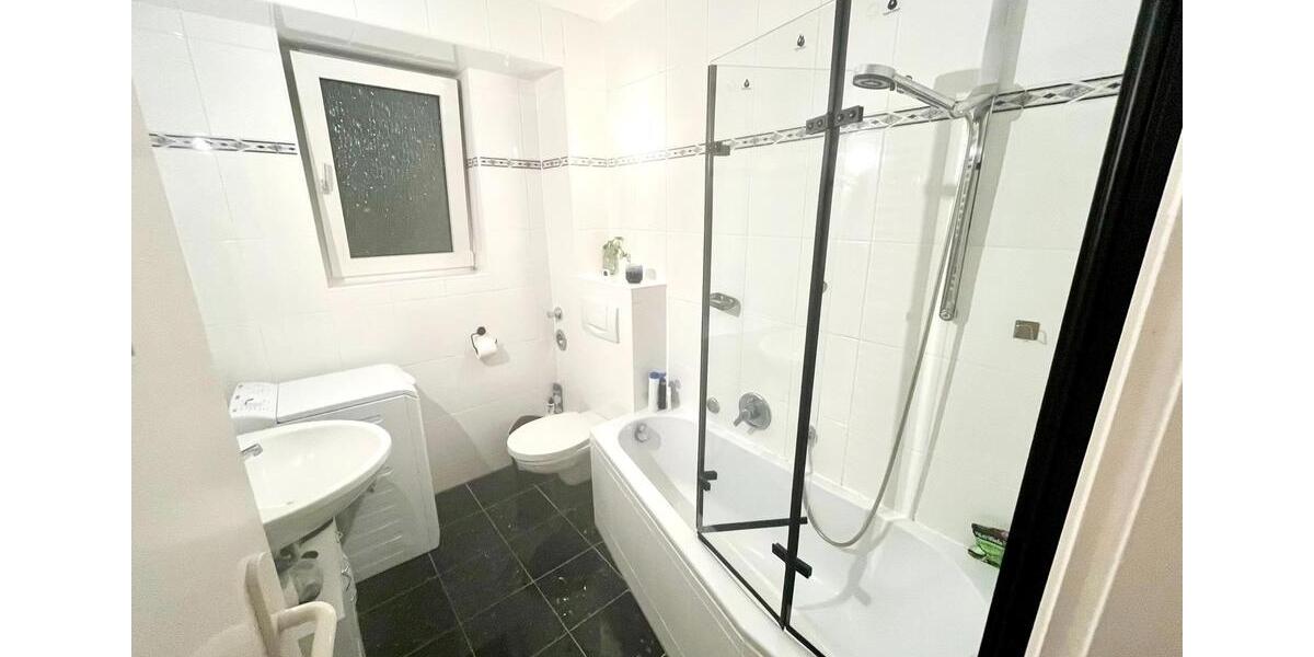 Etagenwohnung Düsseldorf Flingern Süd - 2 Zimmer, 60 m&sup2;, 800&euro; | Angebot:25903475